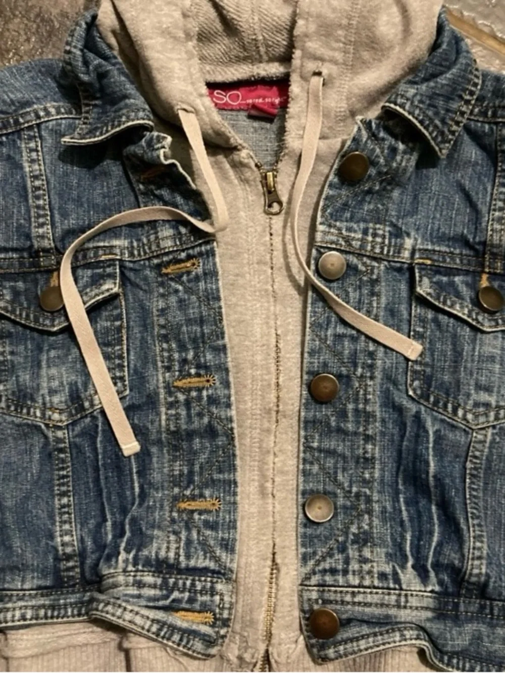 SO Cropped Denim Jacket with Attached Grey Hoodie Girls Size XL